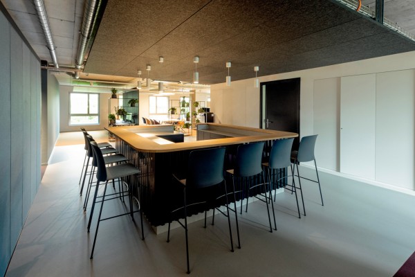Mixu 02 Stool