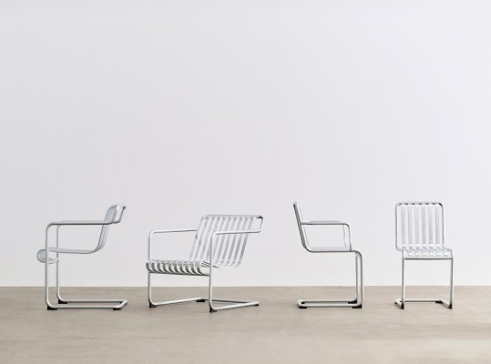 Palissade Cantilever Armchair